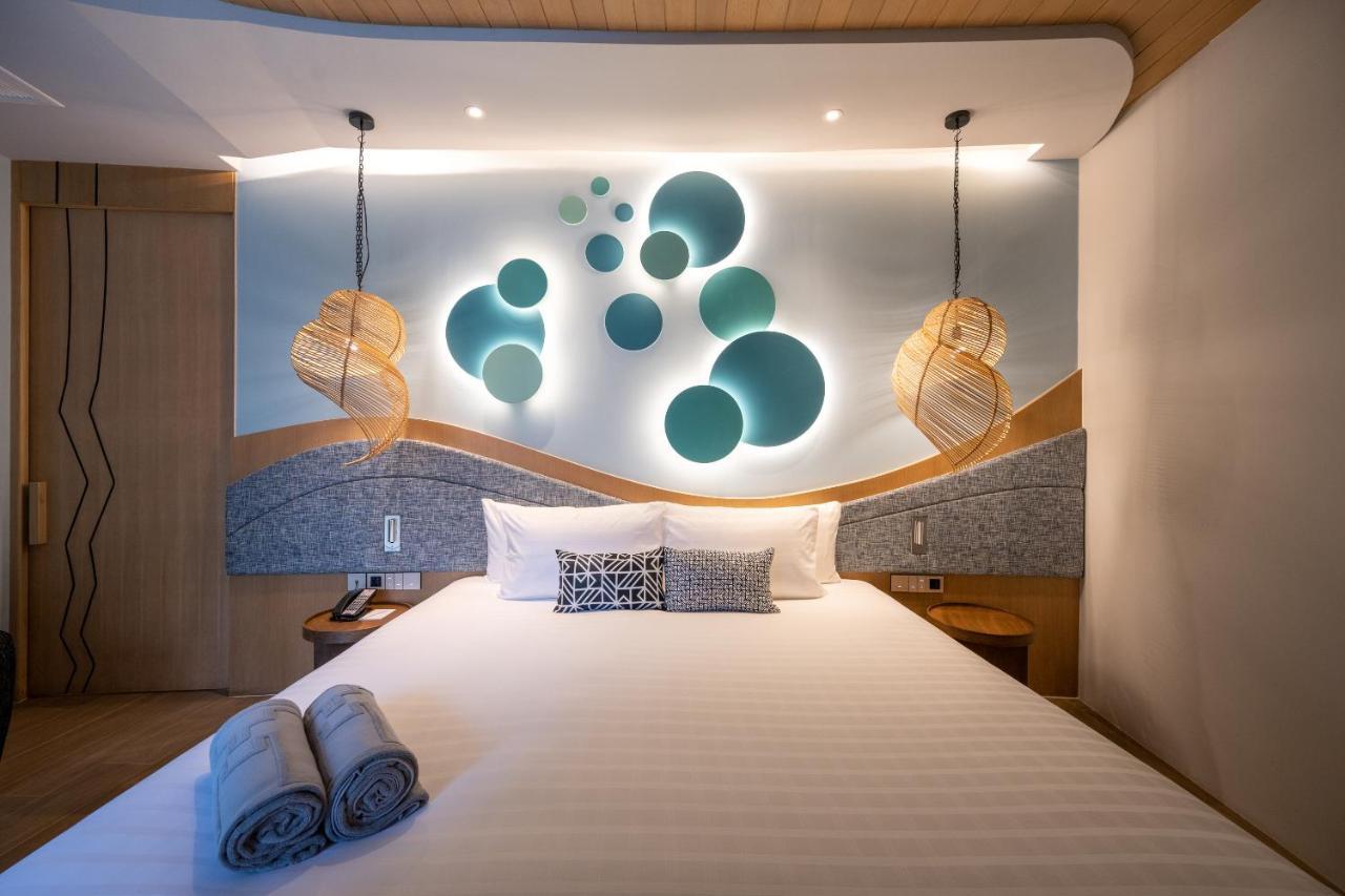 Metadee Elite Hotell Kata Beach  Exteriör bild