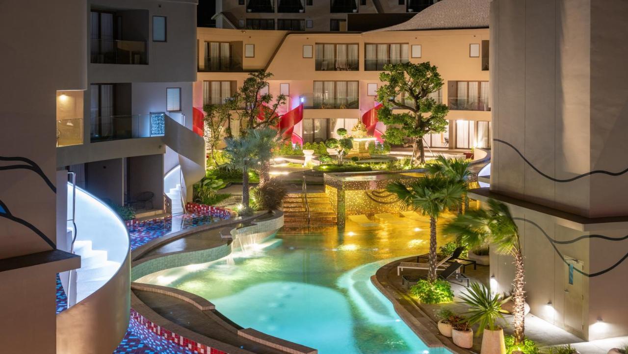 Metadee Elite Hotell Kata Beach  Exteriör bild