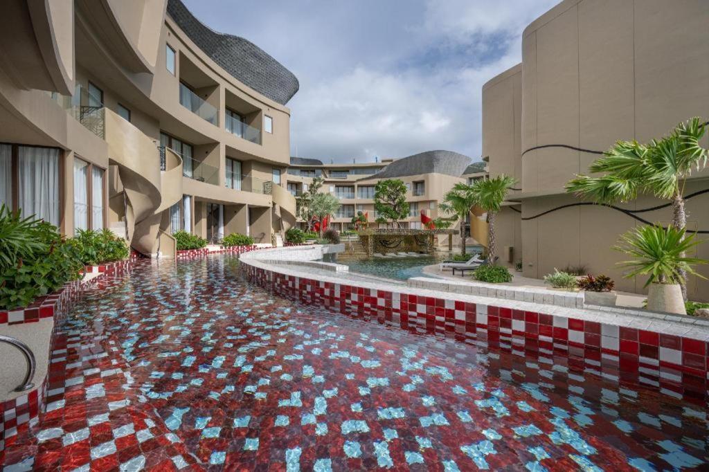 Metadee Elite Hotell Kata Beach  Exteriör bild